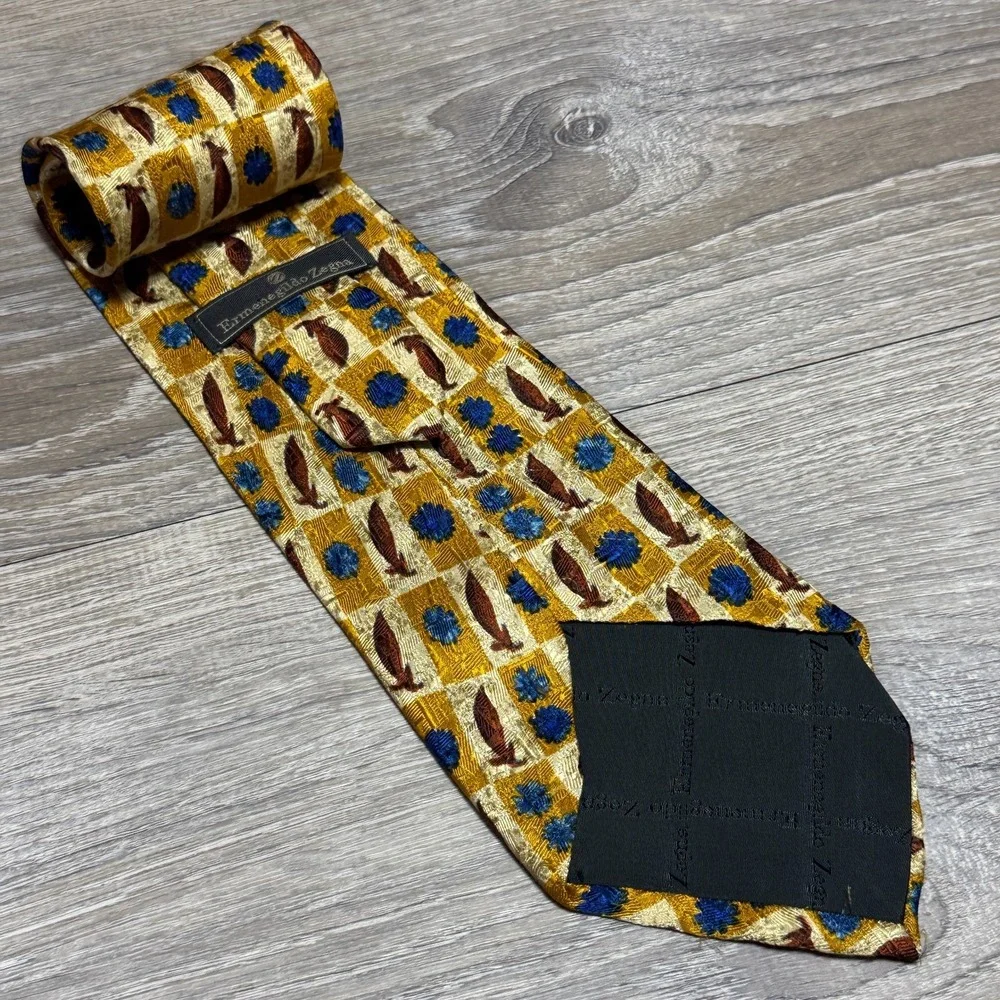 Ermenegildo Zegna Neck Tie Handmade Luxury 100% Silk Retro Feather Quill‎ Flower